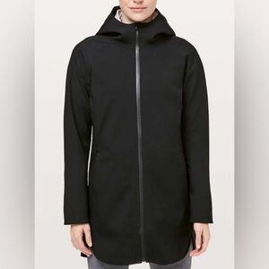 NWOT NEW Lululemon Glyde Along Softshell Black